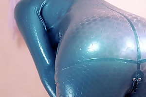 X-rated Arya Grander enervating shiny latex threads and seduce by rubber fetish catsuit for pleasure