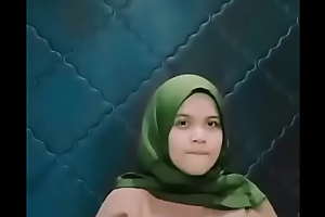 Tetek SMA Jilbab Gede Banget xxx  porn video meqipink