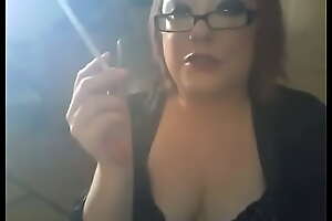 Heavy Domme Tina Snua Smoking 120 Cigarettes and  Doing Smoke Rings