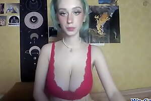 White busty unskilled cam girl